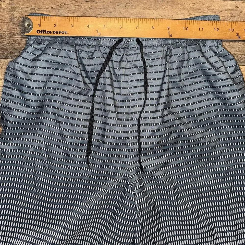 Nike Swim Trunks Board Shorts Mens Size S Grey Ombre Beach Lake Pool‎ Lifeguard
